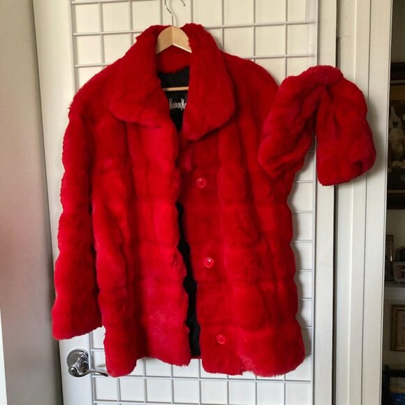 Neiman Marcus Red Rabbit Fur Coat Size 6 - Picture 3 of 3